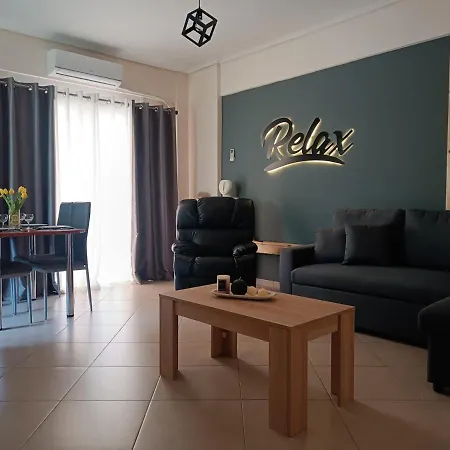 Local Paradise Xilokastro Apartment *