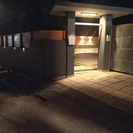 Local Paradise Xilokastro *