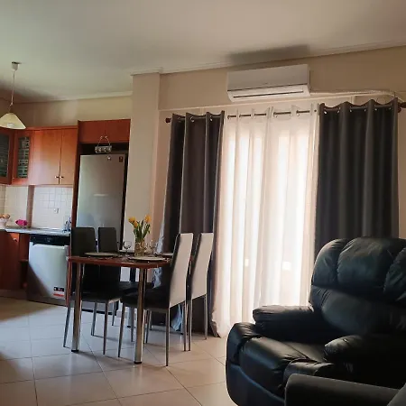 Local Paradise Xilokastro *