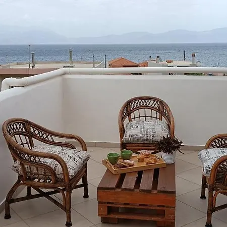 Local Paradise Xilokastro Apartment