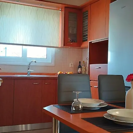 Local Paradise Xilokastro Apartment