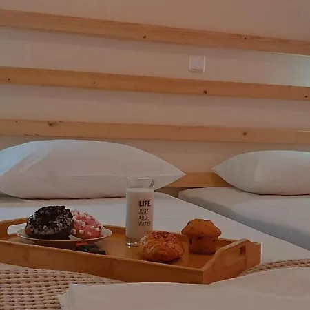 Local Paradise Xilokastro Apartment *