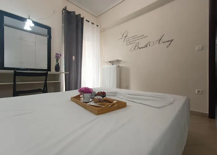 Local Paradise Xilokastro 公寓 西洛卡特伦