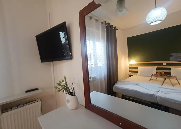 Local Paradise Xilokastro *